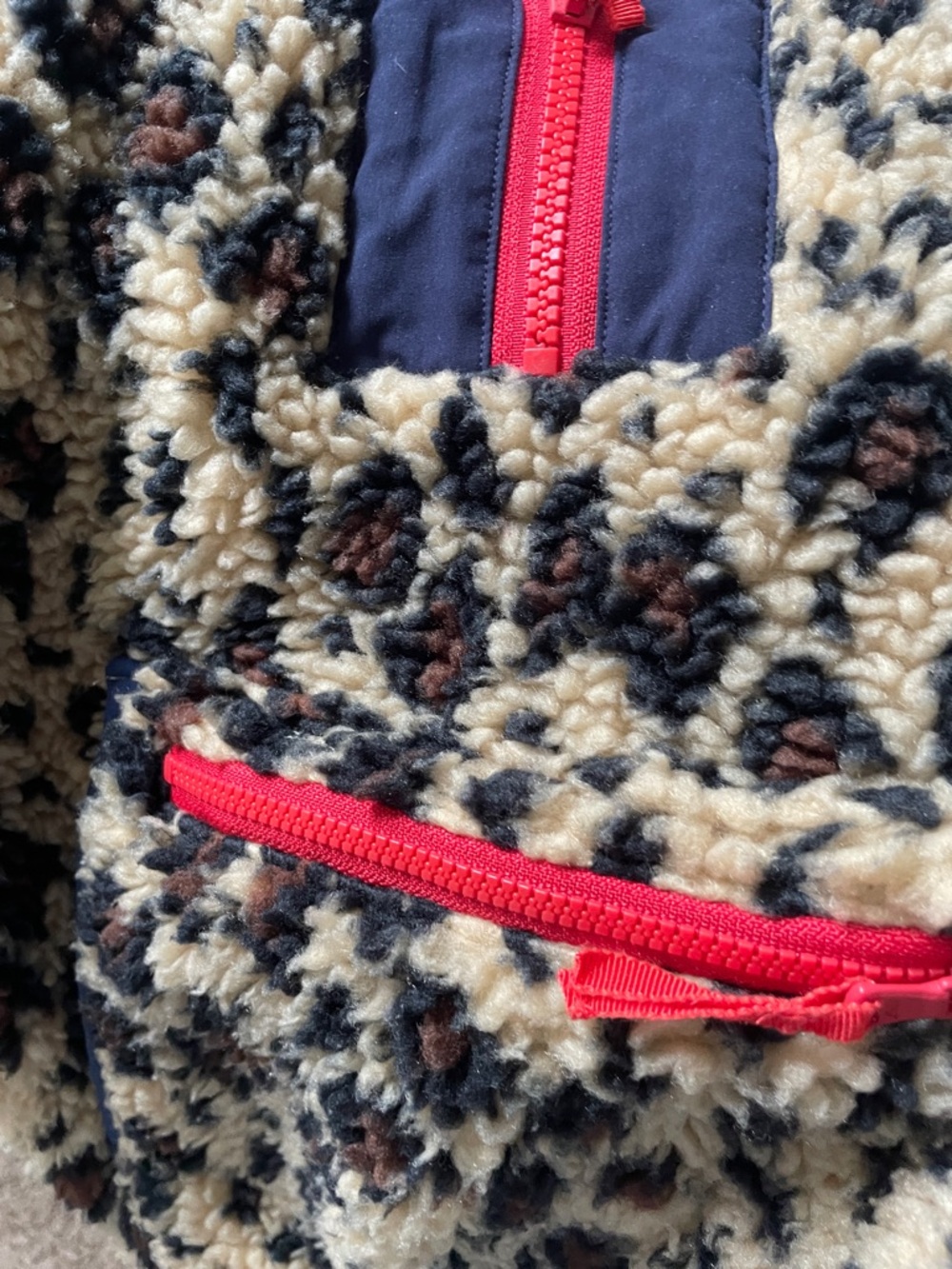 Vineyard Vines Leopard Sherpa Pullover in Cream, Black & Red - Picture 5 of 14